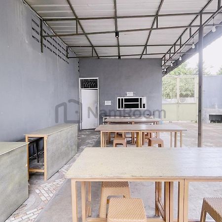 Eden Residence By Namroom Depok Extérieur photo